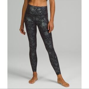 LULULEMON metallic leggings